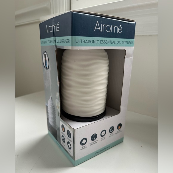 Essential oil diffuser - Picture 2 of 2